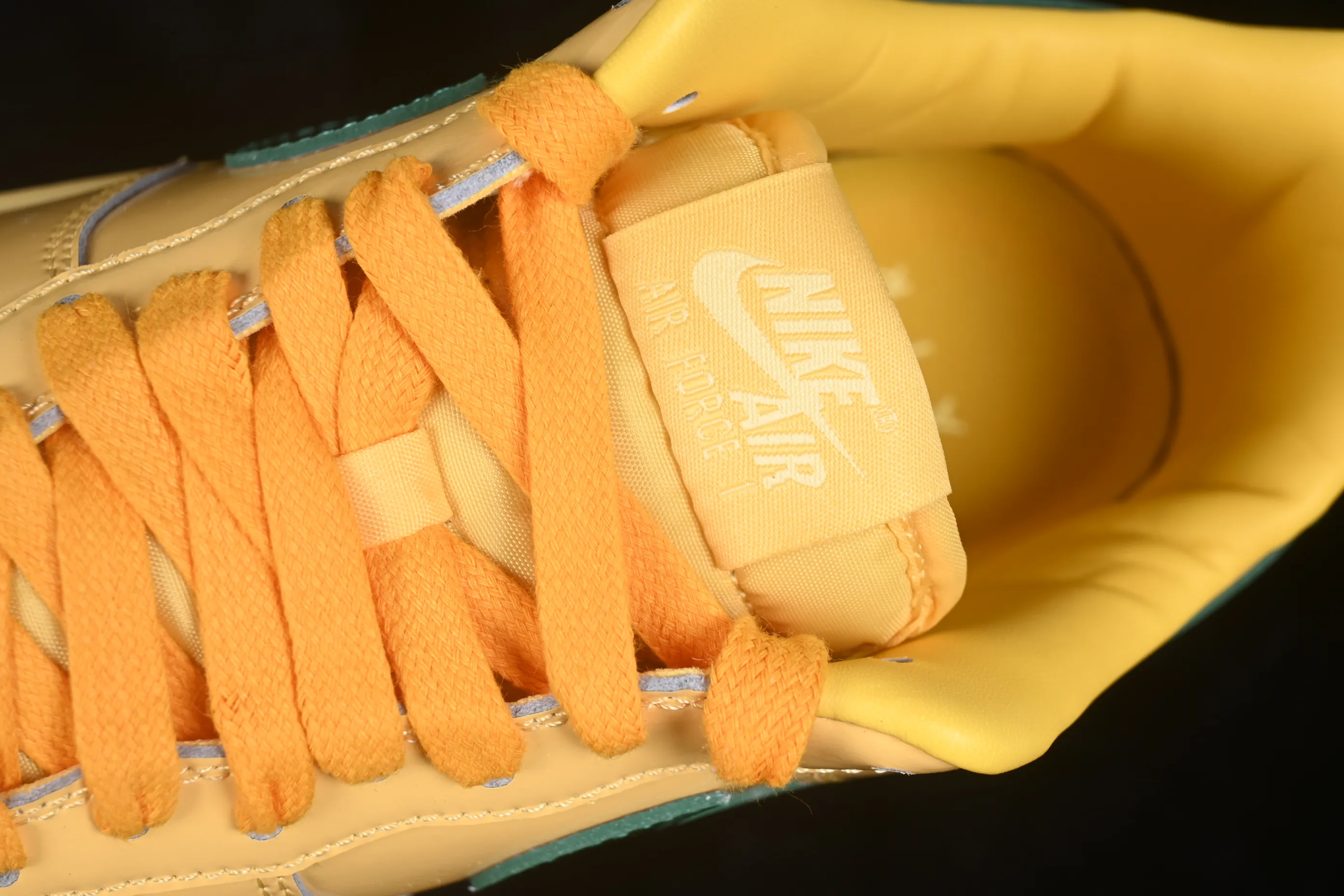 All categories Nk Air Force 1 Air Force series Nk Air Force 1 Low Air Force low-top C version Nike Air Force 1'07 Low "Topaz Gold" Topaz Air Force 1 low-top casual sneakers IO4489-700